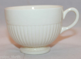 Vintage Wedgwood Edme Footed Coffee Tea Mug Cup Barlaston of Etraria AS-IS - £18.77 GBP