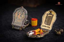 Buddha pendant. Manjushri bodhisattva. Ghau, Tibetan protection amulet - £679.49 GBP