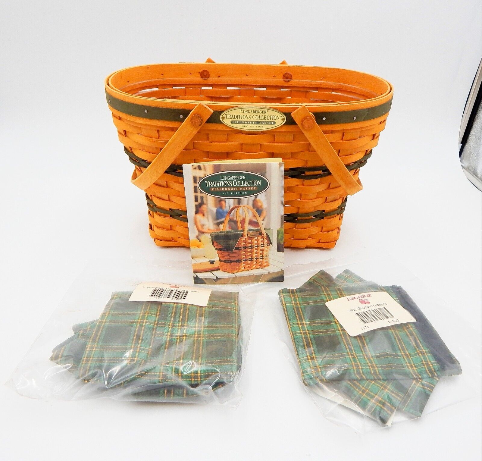Primary image for Longaberger Traditions 1997 Fellowship Basket Lid Liner Protector Handle Gripper
