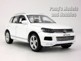 5 inch VW - Volkswagen Touareg Crossover SUV Scale Diecast Metal Model - White - £13.48 GBP