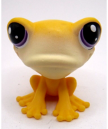 Littlest Pet Shop Iggy Frogstein Yellow Frog #2-50 Hasbro - $6.95