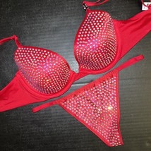 Victoria&#39;s Secret 32D, 36C Conjunto Sujetador Tanga Rojo Plateado Cristalizado - £83.08 GBP