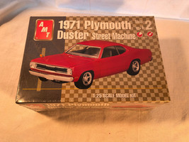AMT 1971 Plymouth Duster Street Machine Model Kit Factory Sealed Box - £23.59 GBP