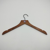 FeeraHozer Hangers for clothes Premium Wooden Hangers with Shoulder Grooves - £8.73 GBP