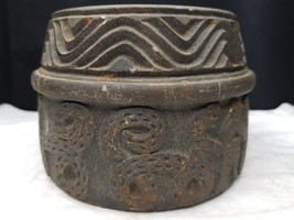 Ancient Bactrian Chlorite Black Stone​ Vase mystical Figures Engraved 12... - $485.96