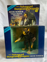 1983 TSR Inc. Dungeons &amp; Dragons &quot;HOOK HORROR&quot; Vulture Action Figure in Box - £142.40 GBP