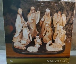 Vintage Kirkland Home Christmas Nativity Set Porcelain 11 Pc w/ Stand Cream Tan - £63.10 GBP