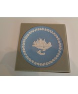 Wedgewood Christmas Collector Plate 1973 Blue White Jasper Tower of London - $48.51