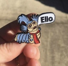 Ello Worm Pin Badge, Bowie Labyrinth Film Brooch, Cute Xmas Stocking Filler - $10.38