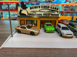 Custom Used Car Dealership Compatible with Hot Wheels MINI GT Matchbox Diecasts - £47.47 GBP