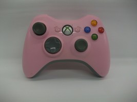 Xbox 360 Pink Wireless Controller OEM Microsoft Has Power - $30.88