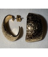 Gold tone Embossed texture Hoop Pierced Earrings - $13.80 CAD