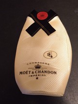 Moet &amp; Chandon Imperial Champagne Bottle Insulated Isotherm Suit Jacket - £11.86 GBP