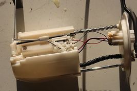 2010-2015 LEXUS RX350 FUEL SYSTEM SUCTION PUMP ASSY 2338 image 4