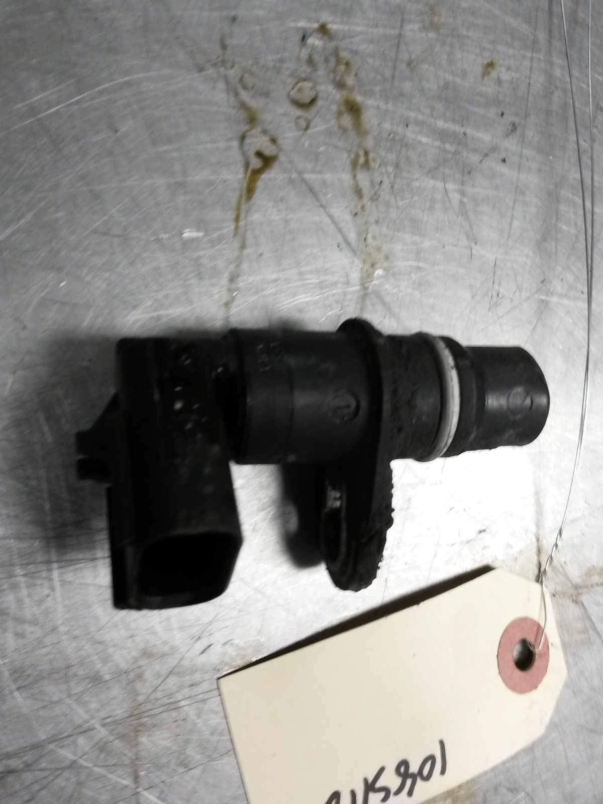 Crankshaft Position Sensor From 2003 Dodge Ram 2500  5.9  Cummins Diesel - $20.74