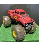 Monster Jam Truck GRAVE DIGGER RED TRUCK 1:64 Loose Brown Wheels ~RARE~ - $314.41 MXN