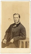Circa 1880&#39;S Cdv Handsome Gentleman Sitting Down In Suit S. Masury Boston Ma - £7.44 GBP
