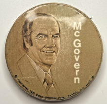 1972 George McGovern 2&quot; Political Pinback Button SKU PB91-4 - £27.51 GBP