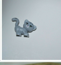 Lego Minifigure Pet Animal Grey Cat Kitten (with stripes) 1.5cm Minifig - £5.52 GBP