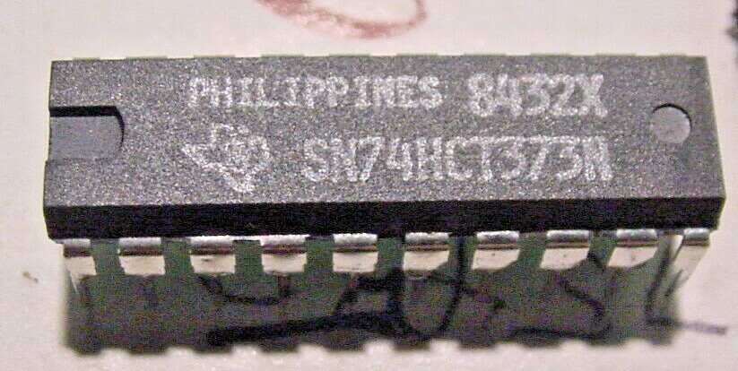 1 NOS TI&#39;s SN74HCT373N IC OCTAL D-TYPE LATCH 20 Pin Dip - $1.24