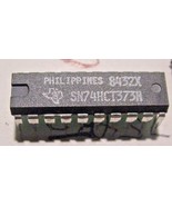 1 NOS TI&#39;s SN74HCT373N IC OCTAL D-TYPE LATCH 20 Pin Dip - $23.19 MXN