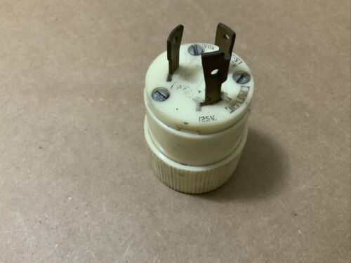 COMMERCIAL 30 AMP TWIST LOCK PLUG 125v  L5-30 - $19.80