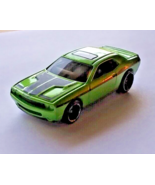 Hot Wheels 2008 Dodge Challenger SRT8 Pearl Green Die Cast Muscle Car Nice! - $4.94