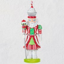 Hallmark 2020 Noble Nutcracker Confectionery King Gumdrop Candy Cupcake Ornament - £63.90 GBP