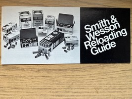SMITH &amp; WESSON RELOADING MANUAL - $167.75 MXN