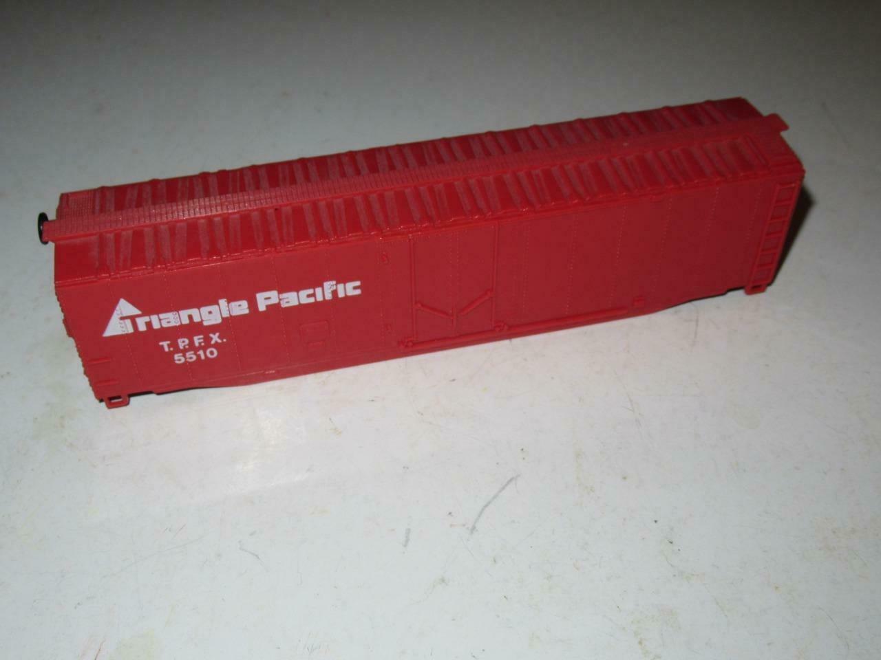 HO FREIGHT CAR SPECIAL- - MKT / TRIANGLE PACIFIC- GOOD FOR PARTS- M6 - $2.56