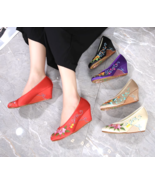 Chinese Shoes / /Art / Decoration - $62.47 CAD