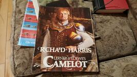 Lerner &amp; Loewes &quot;Camelot&quot; Theater Program 1981 Richard Harris Plus Photo... - $9.48 CAD