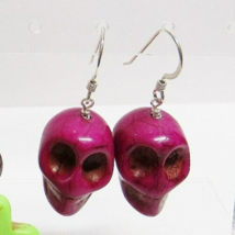 All Solid 925 STERLING SILVER and Carved Purple Stone Gothic Skull Earrings - £16.42 GBP