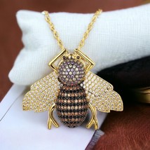 Ice Out Honey Bee Pendant Necklace Multi Color Lab Diamond Antique Queen Honey B - £249.54 GBP