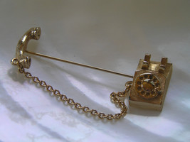 Vintage AVON Signed Goldtone Telephone Stick Pin with Chain Dangle – marked on - £7.55 GBP