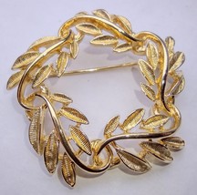 Vintage Napier Gold Tone Brooch Pin Delicate Leaf 1 3/4 inches Signed - $11.40