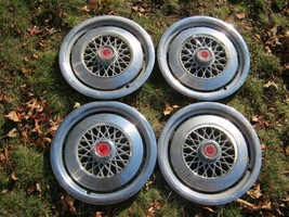 Genuine 1975 to 1980 Ford Granada Mercury Monarch 14 inch hubcaps wheel covers - £29.14 GBP