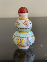 Chinese Peking Glass Double-Gourd Snuff Bottle with Hand Painted Butterflies - £59.21 GBP