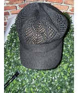 Woman’s Crochet Cap - €8,55 EUR