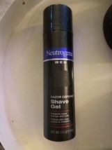  Neutrogena  Men Shave Gel Razor Defense Sensitive Skin, 7oz - £27.21 GBP