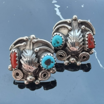 ZUNI VINTAGE 925 STERLING SILVER CORAL AND TURQUOISE STUD EARRINGS - $68.31