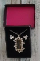 Avon ~ Chic Frost Necklace &amp; Earring Gift Set - £11.75 GBP