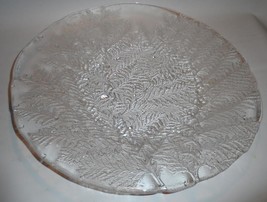 15&quot; Contemporary Glass Tray Platter Fern Frond Relief Pattern Bowl Elegant - $19.75