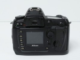 Nikon D70 6.1MP Digital SLR Camera - Black (Body Only) image 4