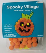 Spooky Village Pom Pom Pumpkin Kit, Makes 1 - $237.71 MXN