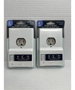 2 Pack Hampton Bay Wall Plate w/ LED Light White 1-Gang BPPSW-D - $239.58 MXN
