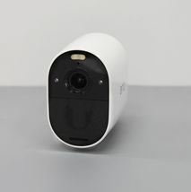 Arlo Essential VMC2030 Spotlight Single Wireless Indoor/Outdoor Camera image 3