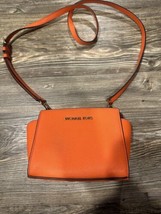 Michael Kors Selma Medium Orange Cross Body Bag. Crossgrain Leather. Gently Used - £47.62 GBP