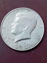Half Dollar Kennedy 1974 no mint - $1,200.00