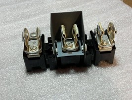 ALLEN BRADLEY 4011682402 DISCONNECT FUSE BLOCK 30A 600V NEW $29EA - $320.76 MXN